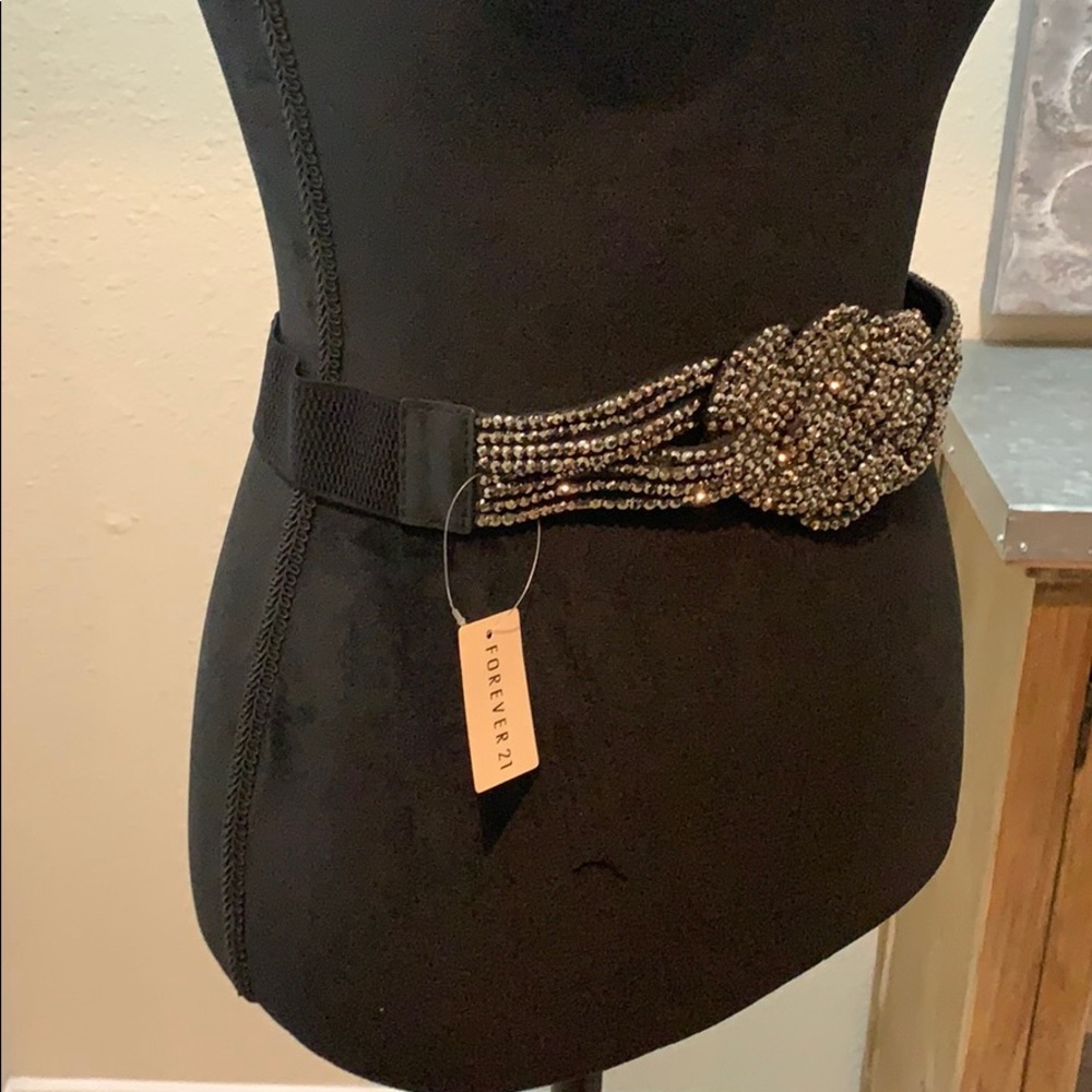 Belt - Picture 2 of 4